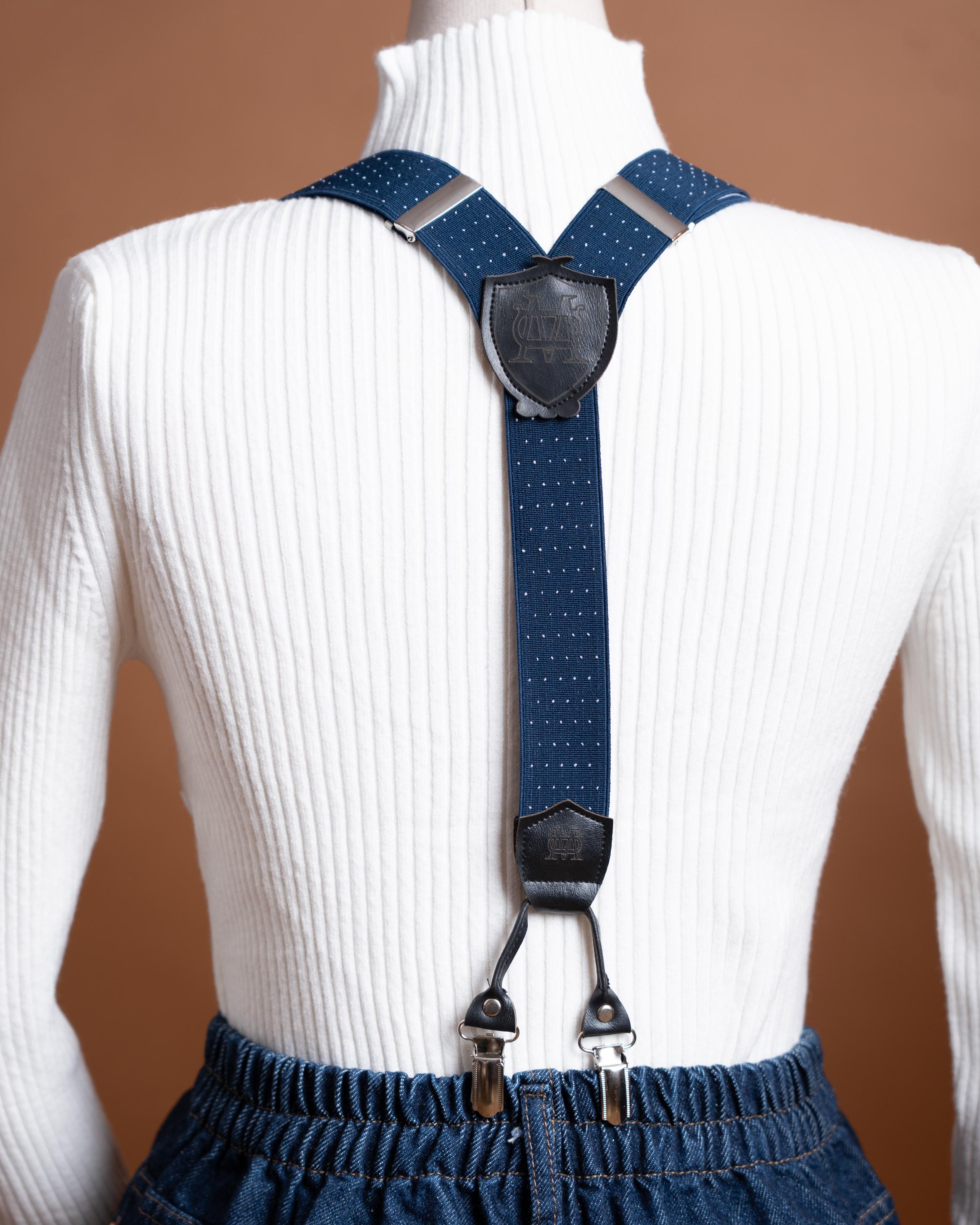 ساسبند وارداتی سرمه ای